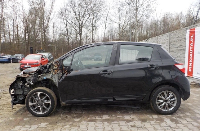 Toyota Yaris cena 26900 przebieg: 69412, rok produkcji 2018 z Mikołów małe 497